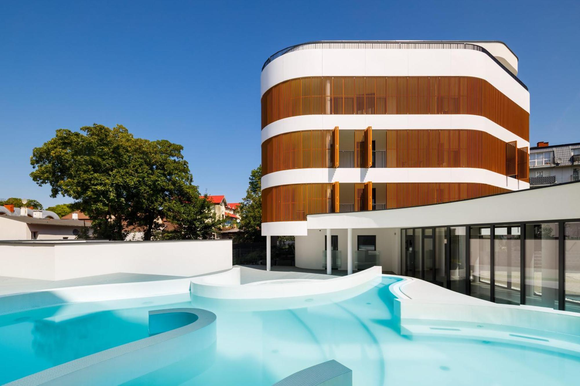 Baltic Waves Resort By Pi Apartments ミエンジズドロイェ エクステリア 写真